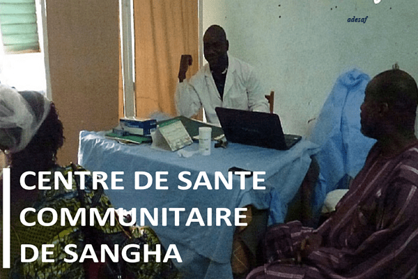 médecin au centre de santé