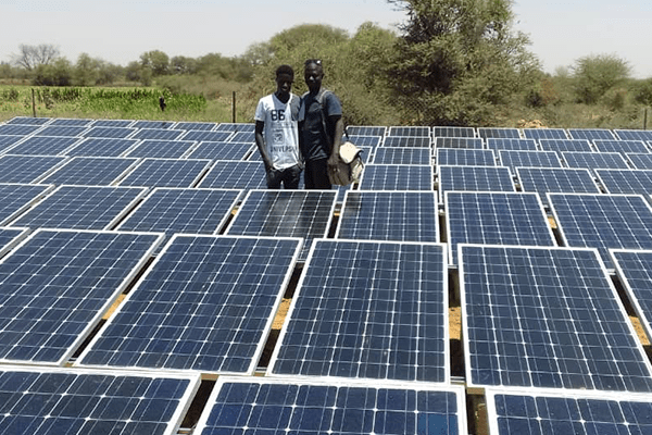 panneaux solaires pour Aqafi